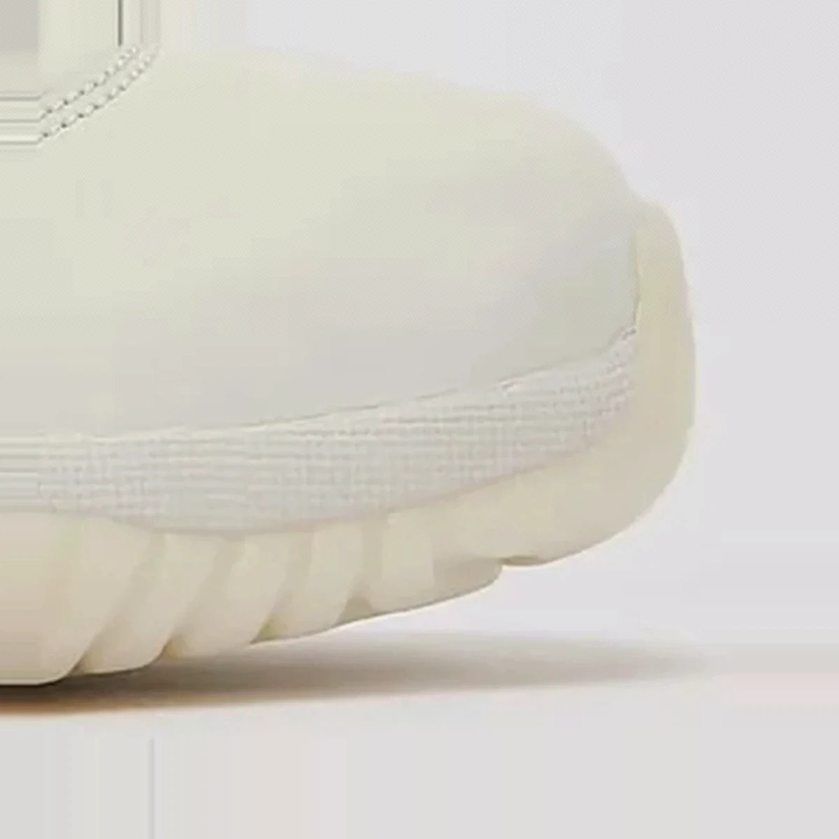 Pearl Sneakers